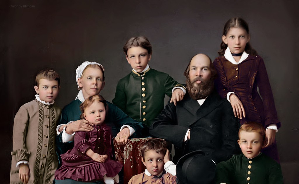 Vladimir Lenin: Tsarism & the Birth of a&nbsp;Revolutionary